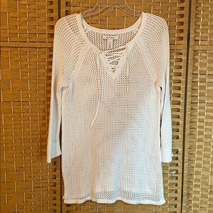 White House Black Market sheer white crochet top size M overlay longline